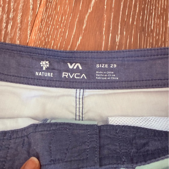 Rvca Mens Palm Split Trunk
| Desertcart Seychelles - Picture 4 of 9